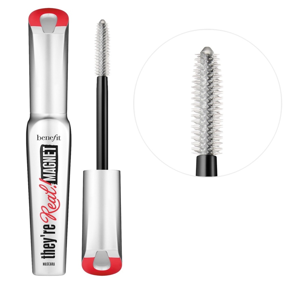 Benefit They’re Real Magnet Extreme Lengthening Mascara